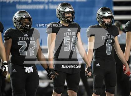 Thumbnail 1 in Union vs. Lake Stevens (WIAA 4A Final)  photogallery.