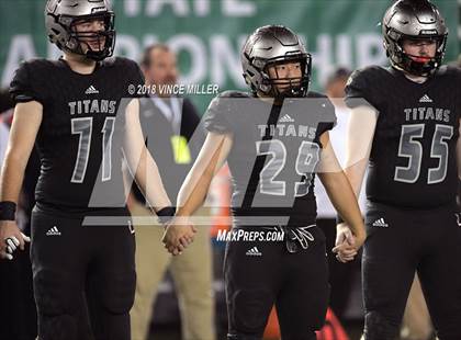 Thumbnail 3 in Union vs. Lake Stevens (WIAA 4A Final)  photogallery.