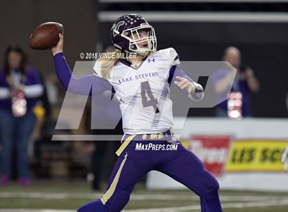 Thumbnail 3 in Union vs. Lake Stevens (WIAA 4A Final)  photogallery.