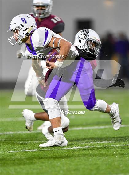 Thumbnail 3 in Mount Vernon @ Jefferson (UIL 3A Bi-District Playoff) photogallery.