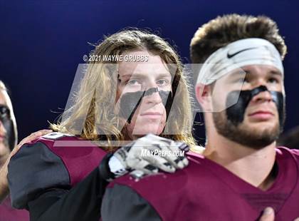 Thumbnail 1 in Mount Vernon @ Jefferson (UIL 3A Bi-District Playoff) photogallery.