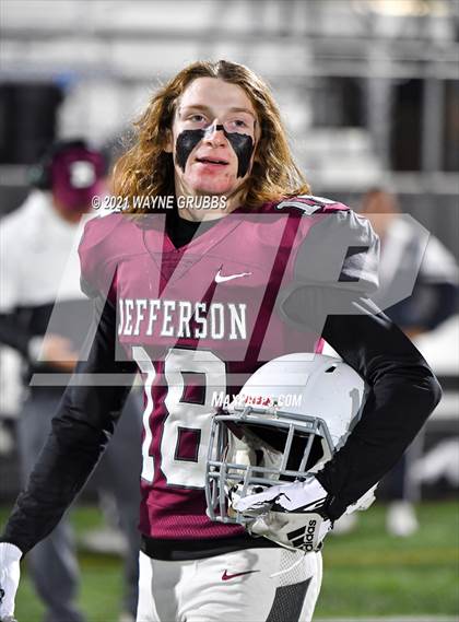Thumbnail 1 in Mount Vernon @ Jefferson (UIL 3A Bi-District Playoff) photogallery.