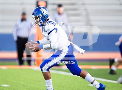 Thumbnail 1 in Riverside-Brookfield @ East St. Louis (IHSA 6A First Round Playoff) photogallery.