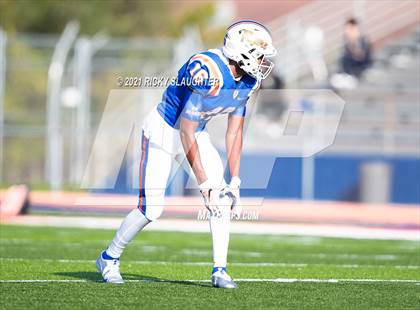 Thumbnail 1 in Riverside-Brookfield @ East St. Louis (IHSA 6A First Round Playoff) photogallery.