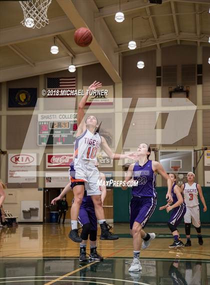 Thumbnail 2 in Willows vs. Oroville (CIF NS D4 Final) photogallery.