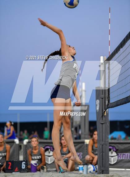 Thumbnail 1 in O'Connor vs Perry @ Casteel (AIA Division 1 Semifinals) photogallery.