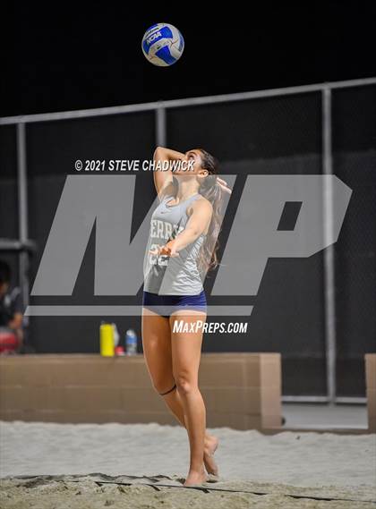 Thumbnail 3 in O'Connor vs Perry @ Casteel (AIA Division 1 Semifinals) photogallery.