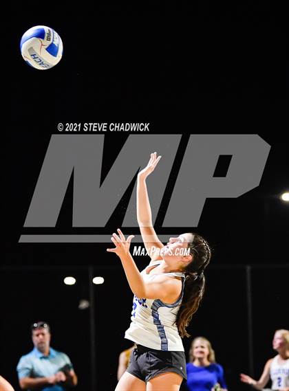Thumbnail 1 in O'Connor vs Perry @ Casteel (AIA Division 1 Semifinals) photogallery.