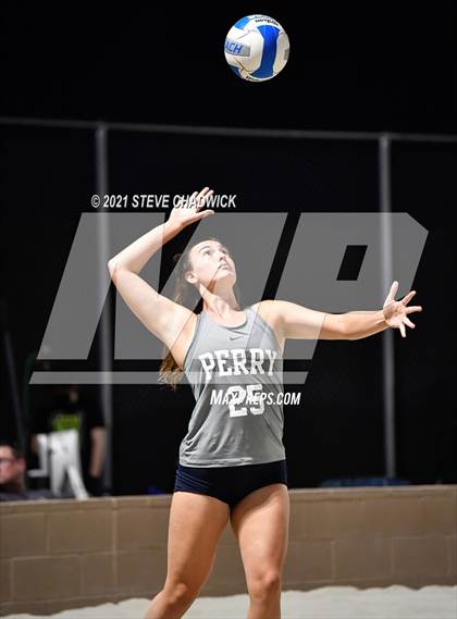 Thumbnail 3 in O'Connor vs Perry @ Casteel (AIA Division 1 Semifinals) photogallery.