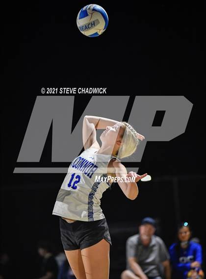 Thumbnail 1 in O'Connor vs Perry @ Casteel (AIA Division 1 Semifinals) photogallery.