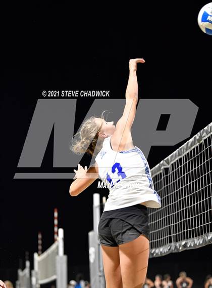 Thumbnail 3 in O'Connor vs Perry @ Casteel (AIA Division 1 Semifinals) photogallery.
