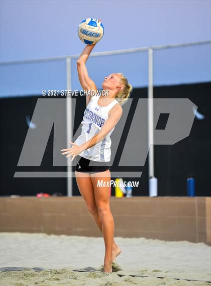 Thumbnail 1 in O'Connor vs Perry @ Casteel (AIA Division 1 Semifinals) photogallery.