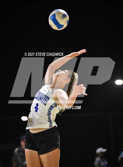 Thumbnail 1 in O'Connor vs Perry @ Casteel (AIA Division 1 Semifinals) photogallery.