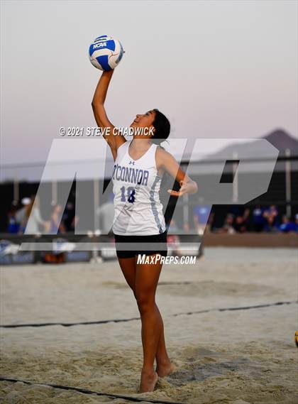 Thumbnail 1 in O'Connor vs Perry @ Casteel (AIA Division 1 Semifinals) photogallery.