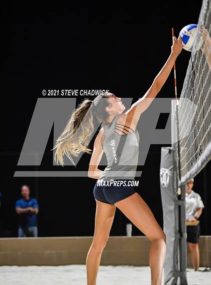 Thumbnail 1 in O'Connor vs Perry @ Casteel (AIA Division 1 Semifinals) photogallery.