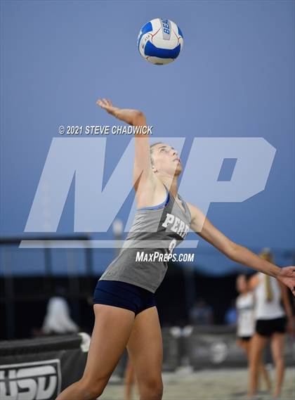 Thumbnail 2 in O'Connor vs Perry @ Casteel (AIA Division 1 Semifinals) photogallery.