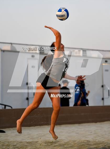 Thumbnail 2 in O'Connor vs Perry @ Casteel (AIA Division 1 Semifinals) photogallery.