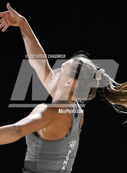 Thumbnail 1 in O'Connor vs Perry @ Casteel (AIA Division 1 Semifinals) photogallery.