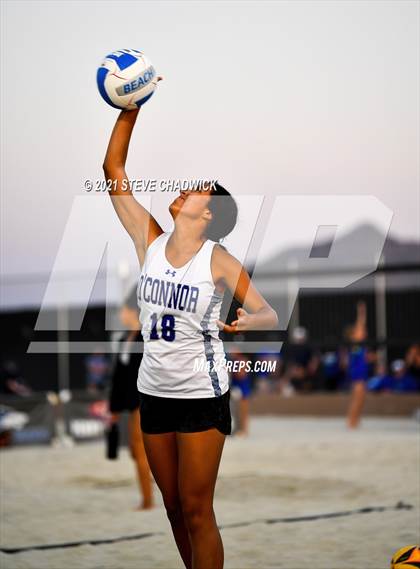 Thumbnail 3 in O'Connor vs Perry @ Casteel (AIA Division 1 Semifinals) photogallery.