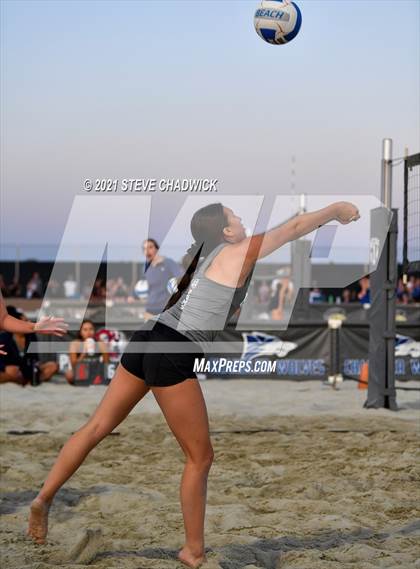 Thumbnail 3 in O'Connor vs Perry @ Casteel (AIA Division 1 Semifinals) photogallery.