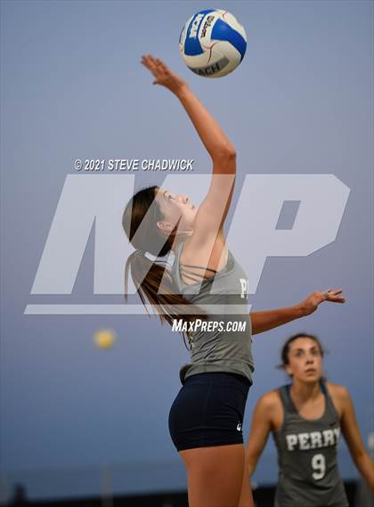 Thumbnail 1 in O'Connor vs Perry @ Casteel (AIA Division 1 Semifinals) photogallery.