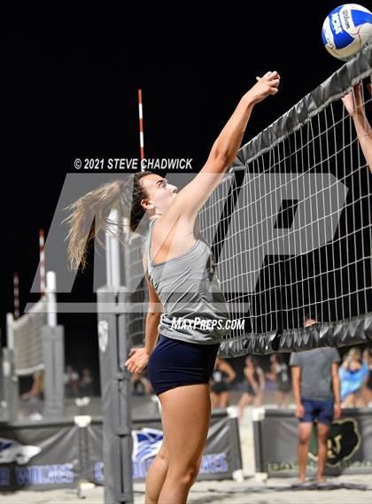 Thumbnail 3 in O'Connor vs Perry @ Casteel (AIA Division 1 Semifinals) photogallery.