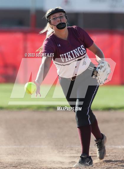 Thumbnail 2 in Vinton County @ Logan Elm (OHSSA D2 Sectional Final) photogallery.