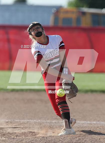 Thumbnail 3 in Vinton County @ Logan Elm (OHSSA D2 Sectional Final) photogallery.
