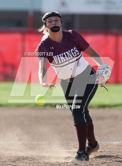 Thumbnail 1 in Vinton County @ Logan Elm (OHSSA D2 Sectional Final) photogallery.