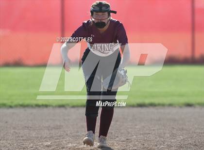 Thumbnail 2 in Vinton County @ Logan Elm (OHSSA D2 Sectional Final) photogallery.