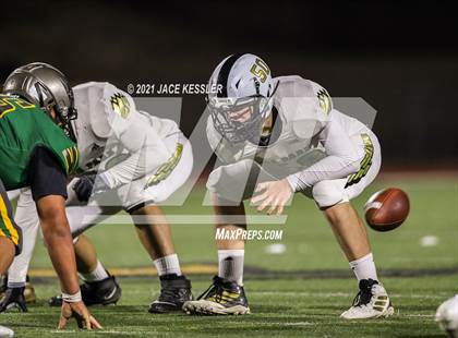 Thumbnail 3 in Oak Park @ Moorpark photogallery.
