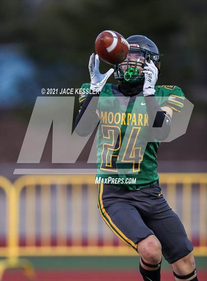 Thumbnail 3 in Oak Park @ Moorpark photogallery.