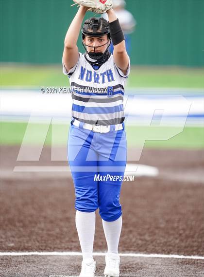 Thumbnail 1 in North Forney vs Hillsboro (Ellis County Invitational) photogallery.