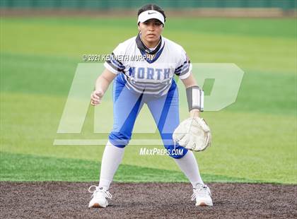 Thumbnail 3 in North Forney vs Hillsboro (Ellis County Invitational) photogallery.