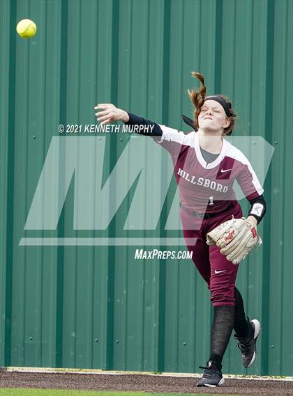 Thumbnail 1 in North Forney vs Hillsboro (Ellis County Invitational) photogallery.