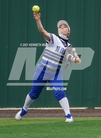Thumbnail 1 in North Forney vs Hillsboro (Ellis County Invitational) photogallery.
