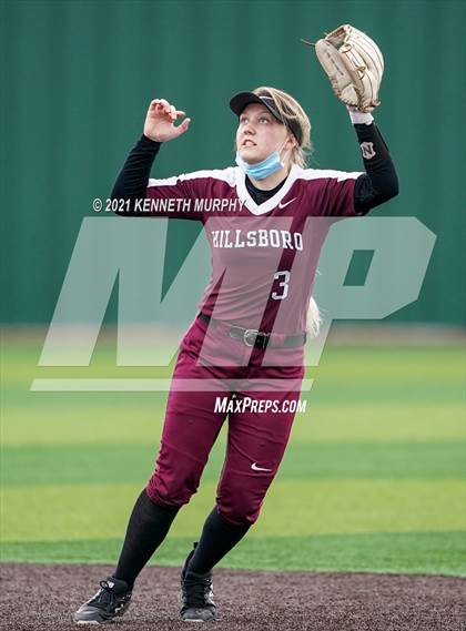 Thumbnail 2 in North Forney vs Hillsboro (Ellis County Invitational) photogallery.