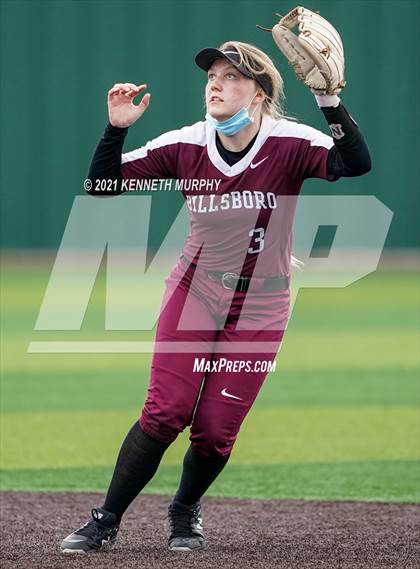 Thumbnail 1 in North Forney vs Hillsboro (Ellis County Invitational) photogallery.