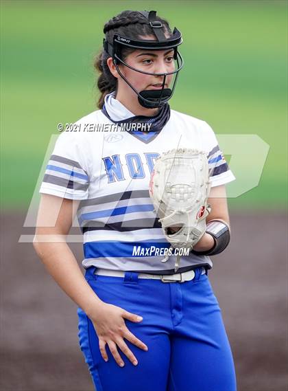 Thumbnail 2 in North Forney vs Hillsboro (Ellis County Invitational) photogallery.