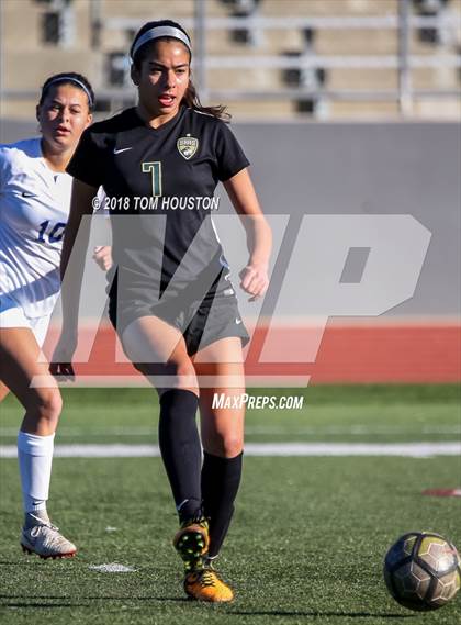 Thumbnail 2 in South Hills vs. St. Lucy's photogallery.
