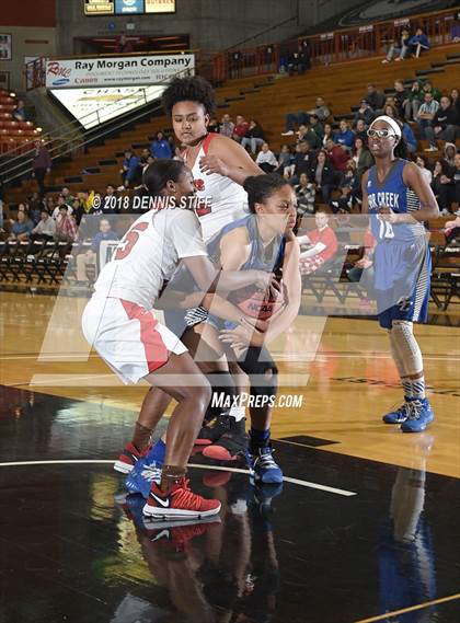 Thumbnail 2 in Antelope vs. Bear Creek (CIF SJS D2 Final) photogallery.
