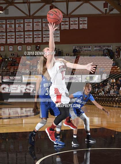 Thumbnail 2 in Antelope vs. Bear Creek (CIF SJS D2 Final) photogallery.