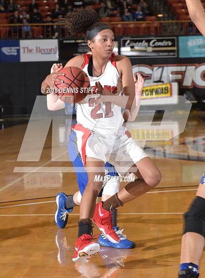 Thumbnail 2 in Antelope vs. Bear Creek (CIF SJS D2 Final) photogallery.