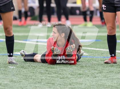 Thumbnail 1 in Lee vs Churchill photogallery.
