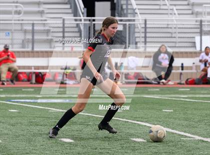 Thumbnail 1 in Lee vs Churchill photogallery.