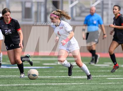 Thumbnail 2 in Lee vs Churchill photogallery.