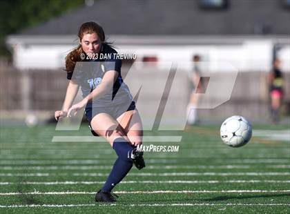 Thumbnail 1 in Hickory vs First Colonial (VHSL 5A Region Semifinal)  photogallery.