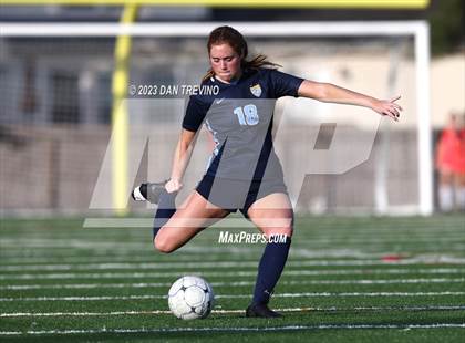 Thumbnail 3 in Hickory vs First Colonial (VHSL 5A Region Semifinal)  photogallery.