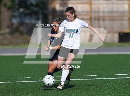 Thumbnail 1 in Hickory vs First Colonial (VHSL 5A Region Semifinal)  photogallery.