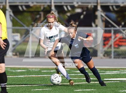 Thumbnail 2 in Hickory vs First Colonial (VHSL 5A Region Semifinal)  photogallery.